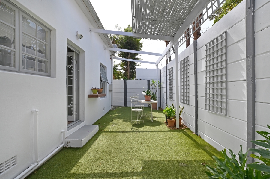 2 Bedroom Property for Sale in Kenilworth Western Cape